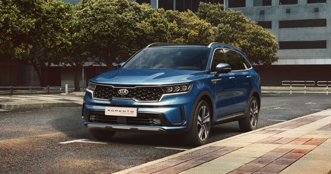 Kia Sorento 2021 vừa 'kết nạp' thêm phiên bản PHEV